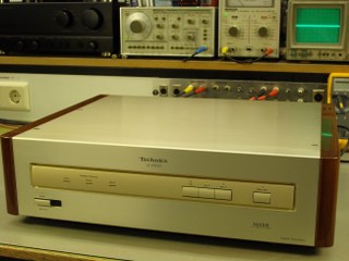 Technics X1000